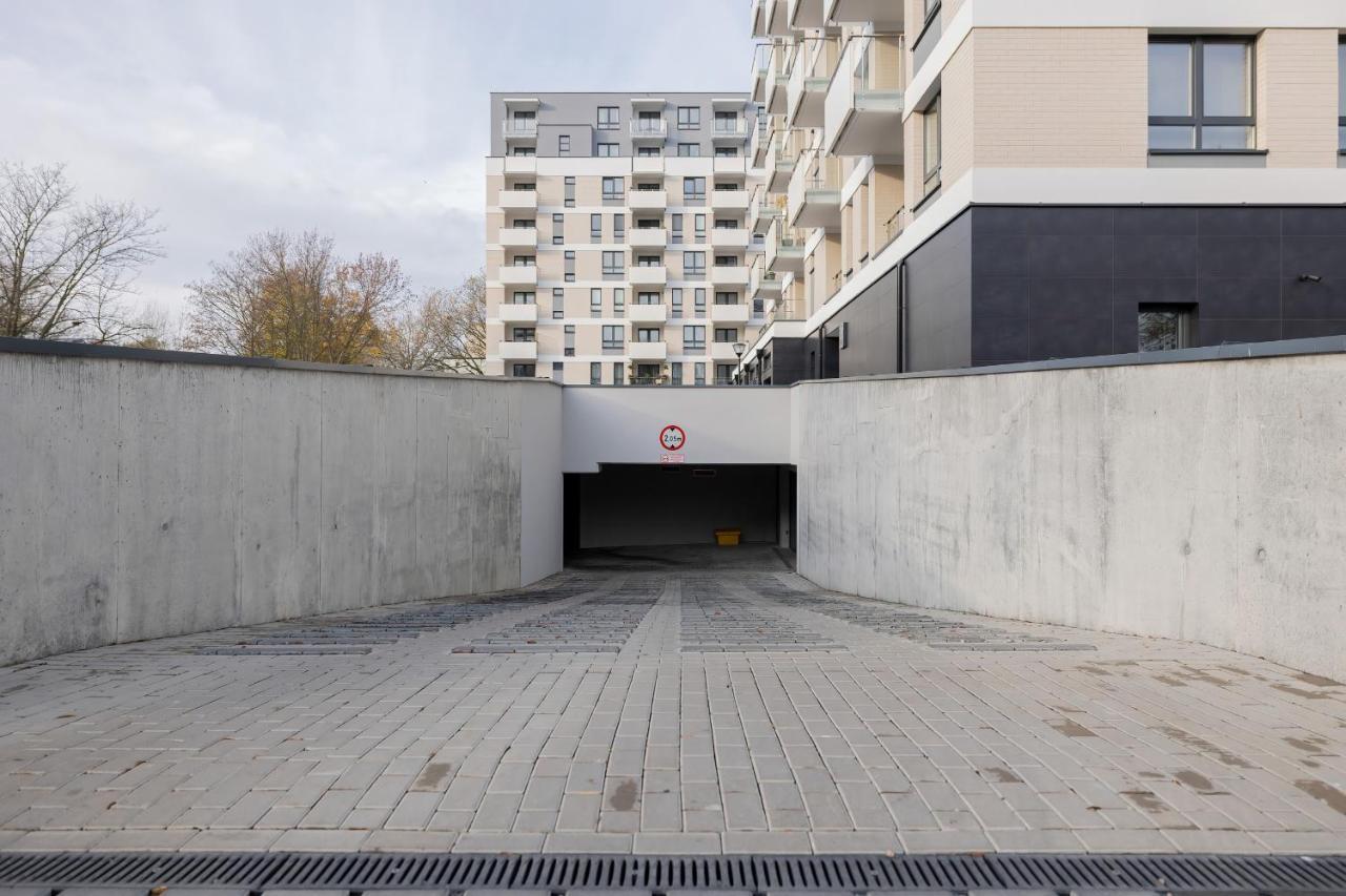 Apartamenty Platany Z Parkingiem By Noclegi Renters Kolobrzeg Ngoại thất bức ảnh