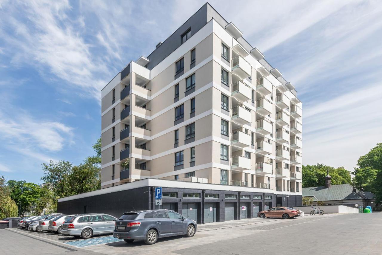 Apartamenty Platany Z Parkingiem By Noclegi Renters Kolobrzeg Ngoại thất bức ảnh