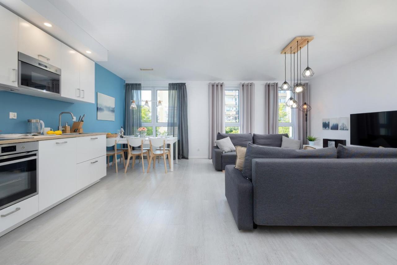 Apartamenty Platany Z Parkingiem By Noclegi Renters Kolobrzeg Ngoại thất bức ảnh